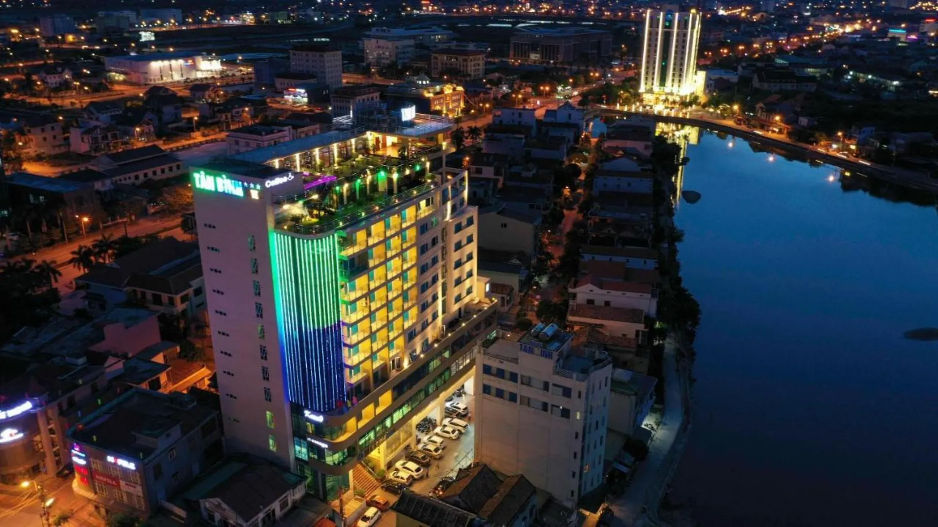 Tan Binh Hotel Ho Chi Minh City 2*,